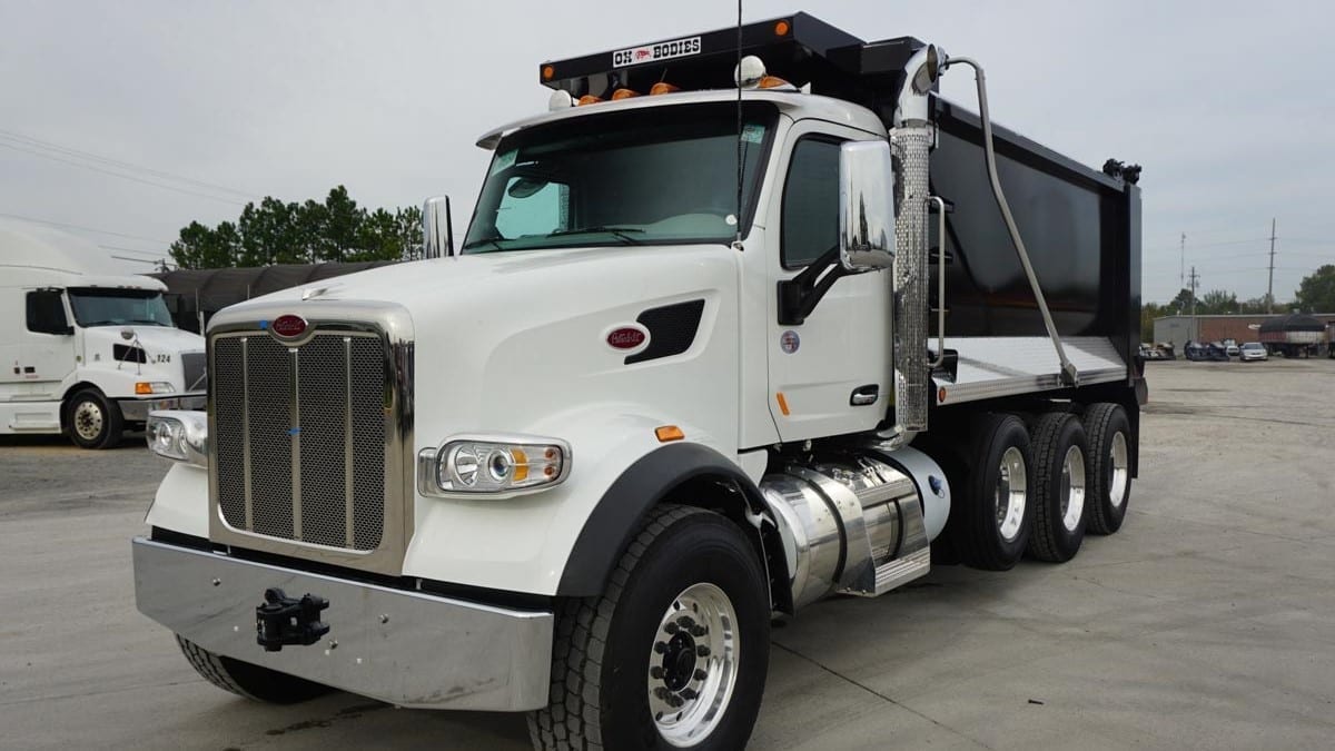 2020 Peterbilt-Model-567 Dump White – Lockhart Automotive